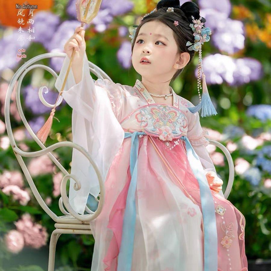 2026 Spring/Autumn Children's Hanfu: Fairy-Inspired Chang'e Ancient Style Dress for Little Girls