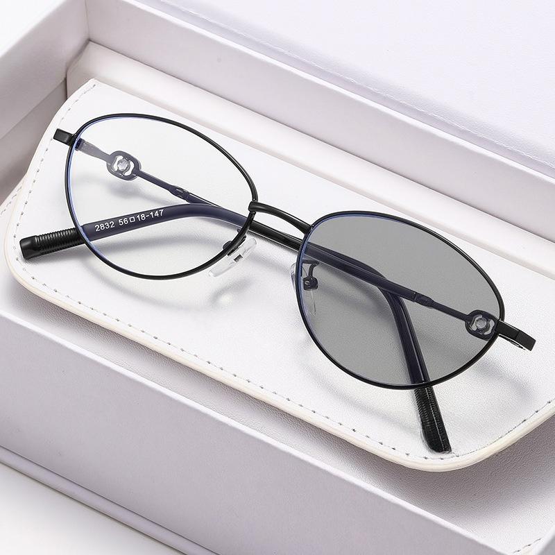 

Women s Elliptical Metal Artistic Photochromic Myopia Glasses with Dot Diamond Design Stylish Luxury Eyeglasses 0 To -4.0 0