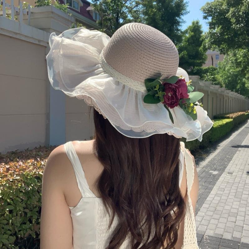 Sweet flower lace streamer straw hat women's summer vacation wind seaside outing beach hat sun shade sun hat