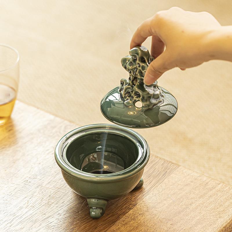 Taihu Disk Incense Burner Household Ceramic Sandalwood Incense Burner Creative Tea Ceremony Desktop Ornaments Home Decoration