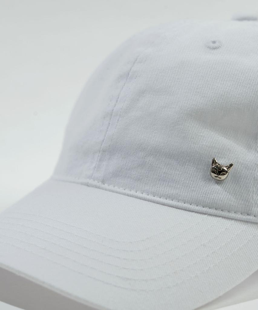 DOLIGRAM Basic Cat Rivet Washed Cap White