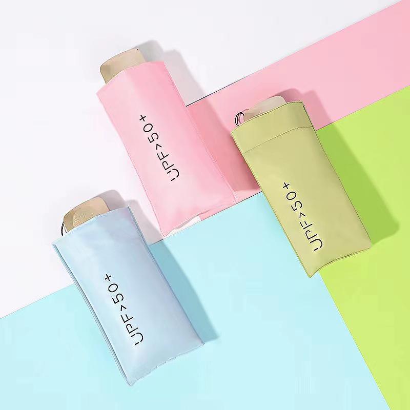 Ultraleichter Kompakter Fünffach Faltbarer Mini-Regenschirm: Tragbarer, leichter Sonnenschirm im Taschenformat