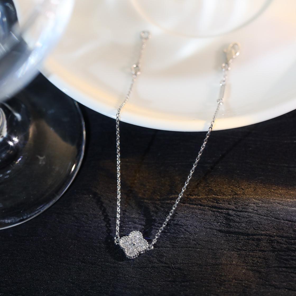 

Мини-браслет с одним цветком из бриллиантов для женщин, изысканная нишевая бижутерия класса люкс V gold