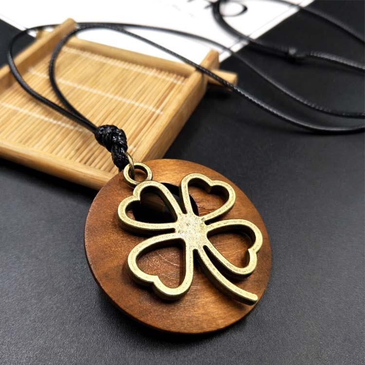 New Chinese Retro Zen Leather Rope Necklace Autumn and Winter Bohemian Ethnic Wind Leaf Long Sweater Chain