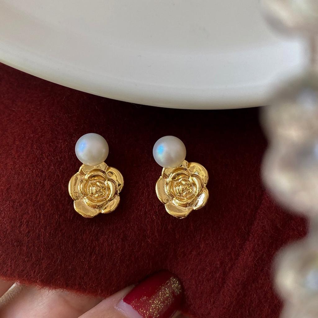 Rose series, natural freshwater pearl camellia stud earrings, light luxury temperament, niche earrings, women, silver needles