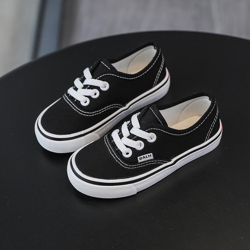 Spring and Autumn New Children's Canvas Shoes Small Medium and Older Children's Board Shoes Boys and Girls Baby Parent-Child Shoes Little White Shoes