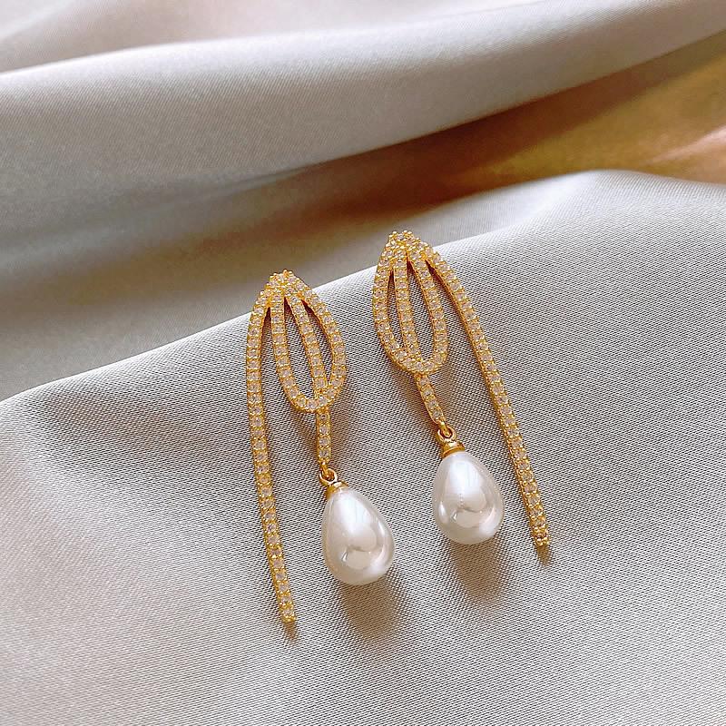 Diamond-encrusted Pearl Water Drop Fringed Earrings Light Luxury High-end Exquisite Design Stud Earrings Fashion Earrings Women
