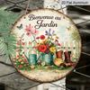 2D Flach - 1 Stück Runde Aluminiumschild, Vintage-Plakette über "Willkommen im Garten", Französische Garten-Blumen- und Schmetterlings-Wandplakette, Rustikale Gießkanne