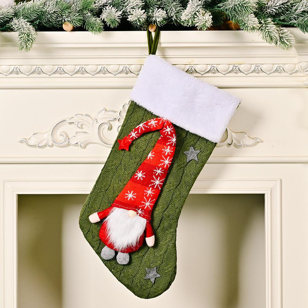 

Christmas Forester Decoration Knitted Wool Stockings Rudolph Doll Bags Gift зелёный