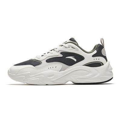 Încălțăminte pentru bărbați – Adidaşi