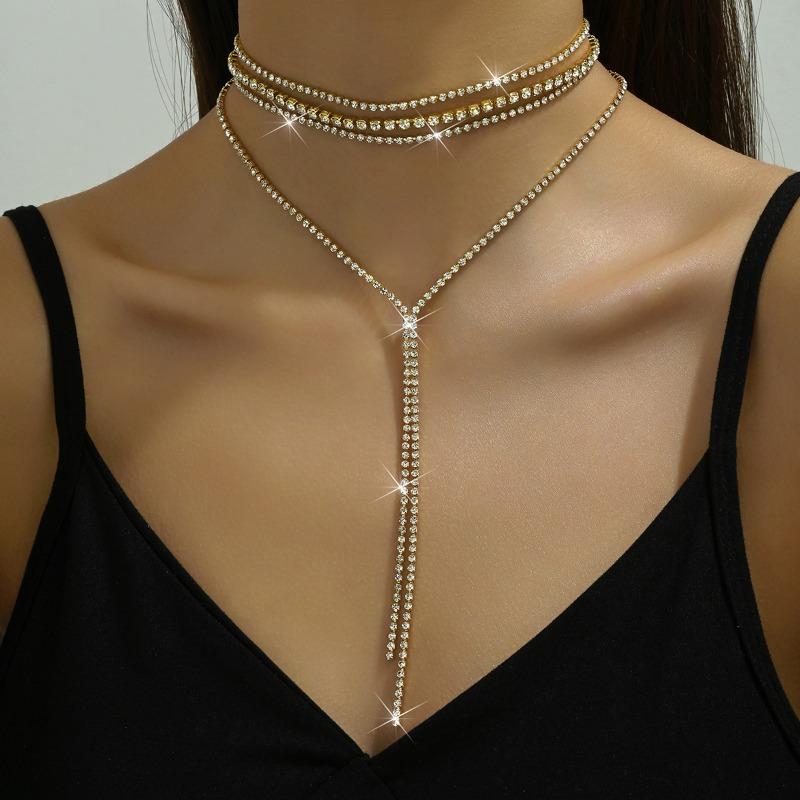 Exaggerated Niche Fashion Necklaces, Multi-layered Luxury Fringed Necklaces, Suitable for Formal Events and Parties.