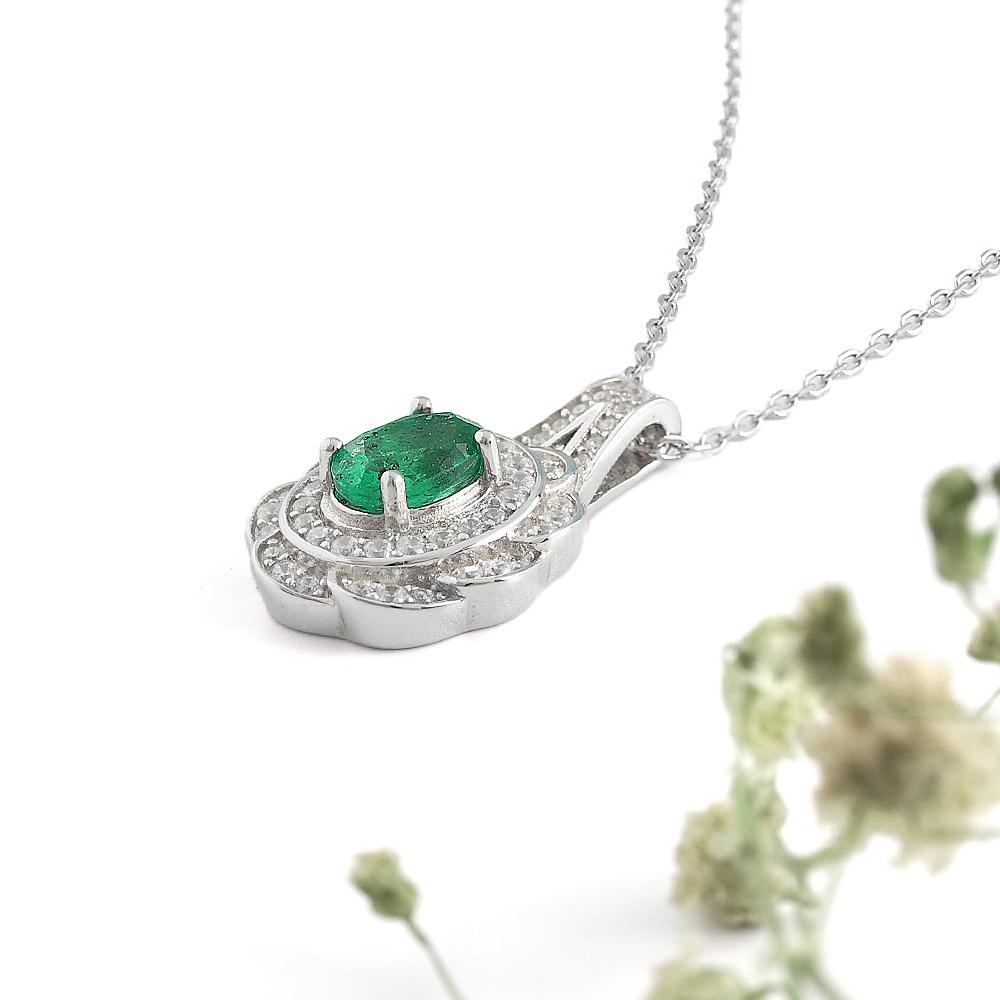 May Birthstone Natural emerald pendant Flower design 925 sterling silver necklace fine jewelry for women's engagement wear