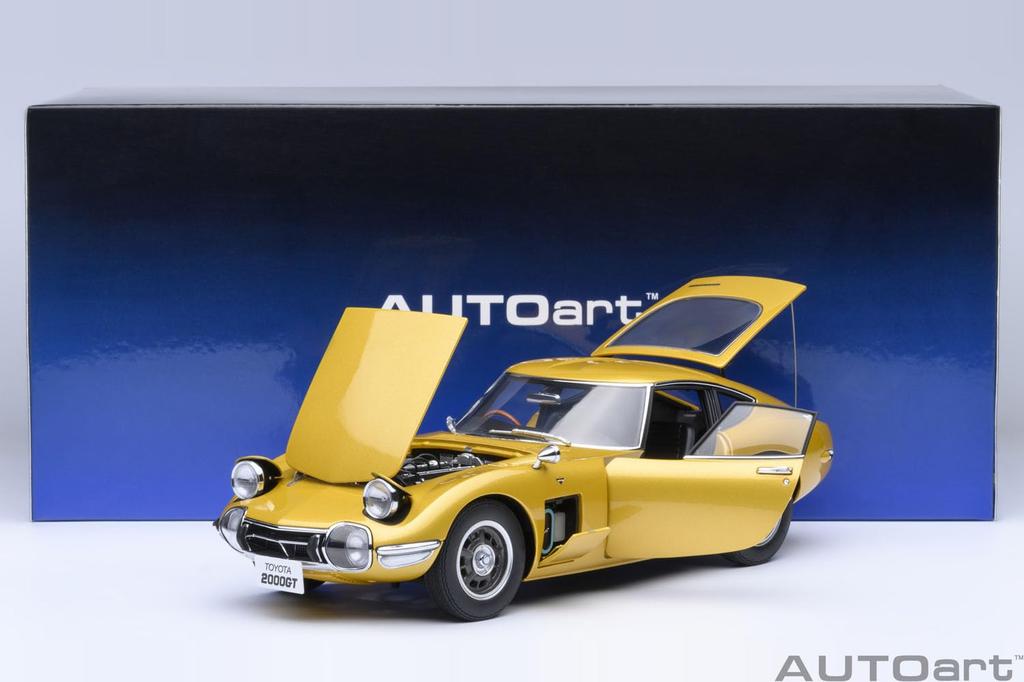 AUTOart Toyota 2000GT 1967 Completed Model 79549 (Gold)