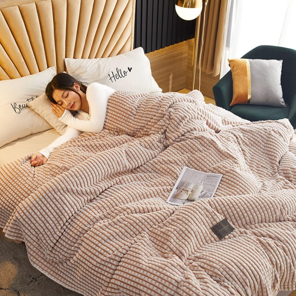 Breathable Nap Blanket Skin-friendly Sofa Blanket Plaid Coral Fleece Blanket  Summer