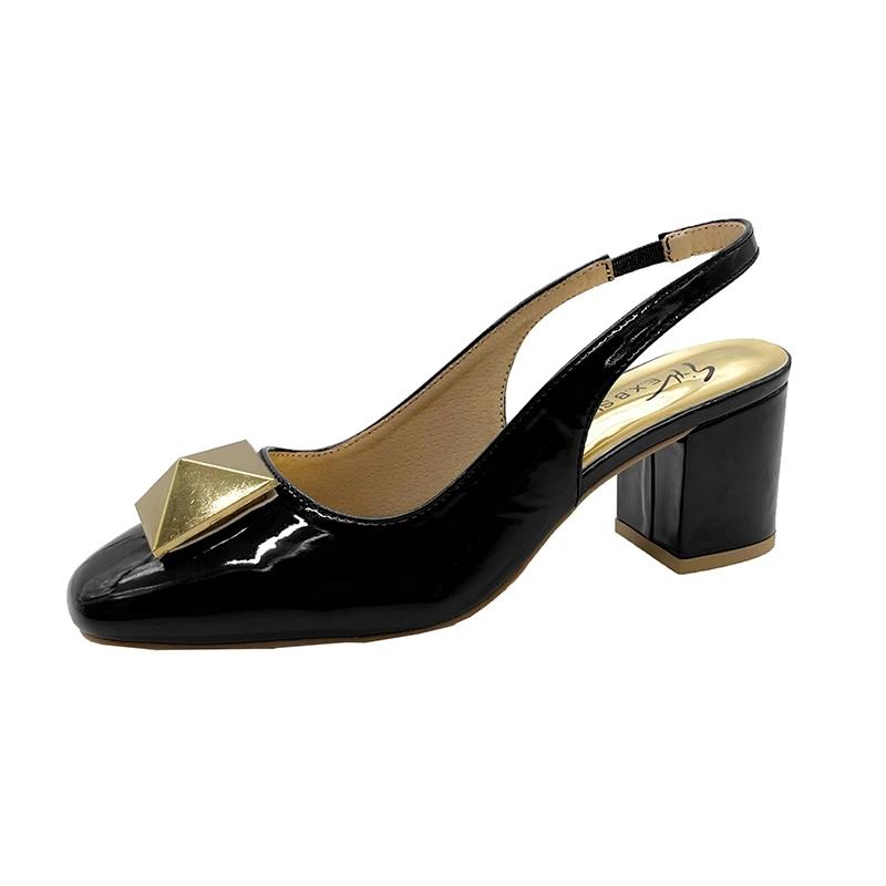 

Женские босоножки на высоком каблуке с квадратным носком и металлическими украшениями. Туфли с неглубоким носком. Женские сандалии с квадратным каблуком One Kick Concise Sandalias De Mujer 38 чёрный