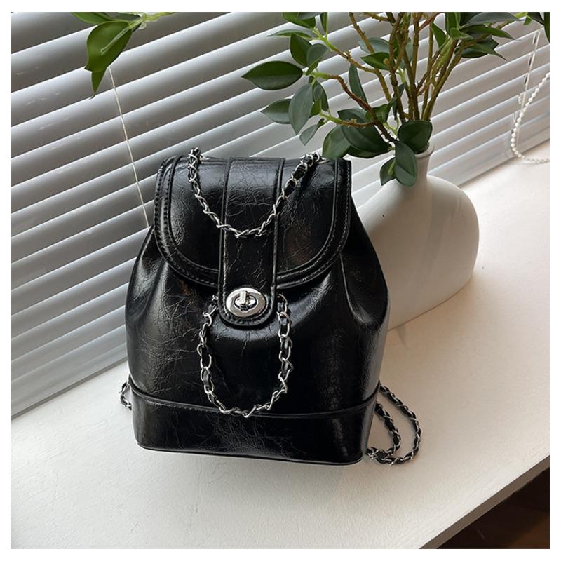 Premium Backpack Bag Women's Versatile Niche Chain Backpack Simple Texture Commuter Travel Mini Schoolbag
