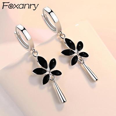Nieuwe Mode Esdoornblad Oorbellen voor Vrouwen Koppels Anti-allergie Trendy Elegante Feest Sieraden Cadeaus