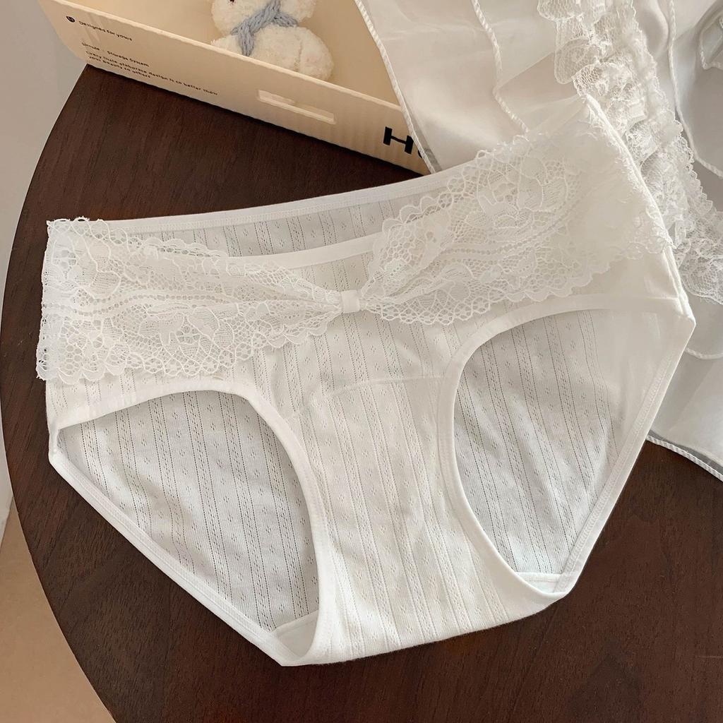 Girl Spring and Autumn Lace Bow Pure Cotton Breathable Skin Friendly Middle Waist Triangle Briefs