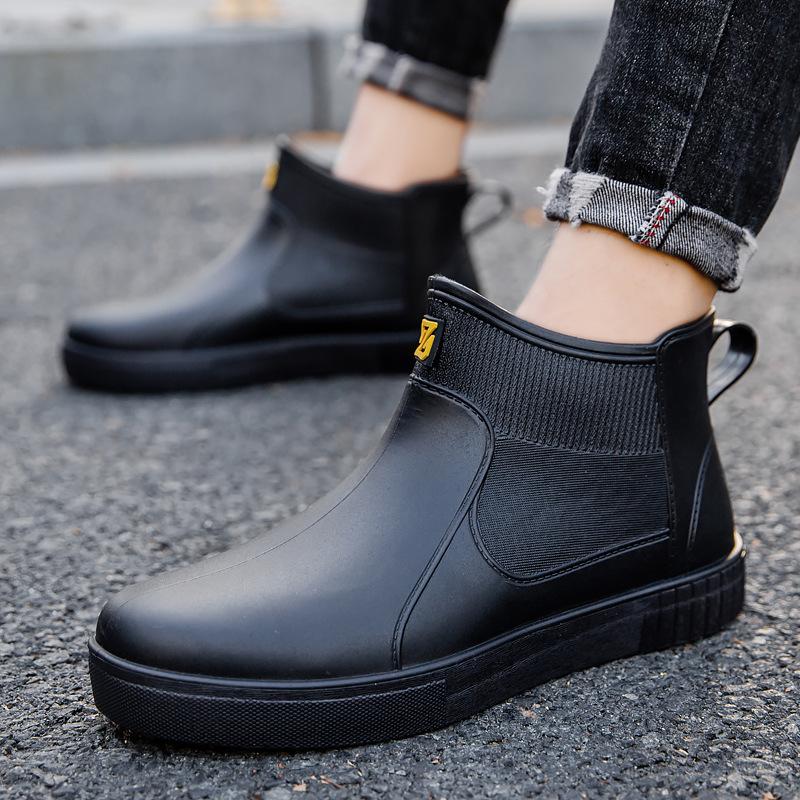 Fashion rain shoes men's short tube adult non-slip water shoes student rain boots fleece thermal rubber shoes work rubber shoes overshoes