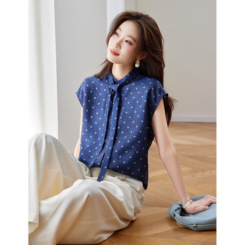 

Women s Mulberry Silk Polka Dot Short-Sleeve Shirt