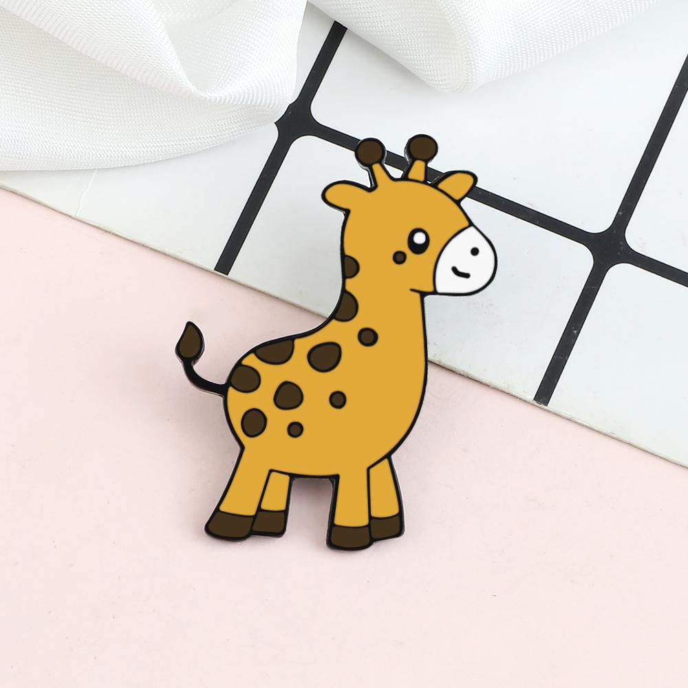 Cute Animal Forest Garden Enamel Pin Cat Dog Bear Giraffi Bunny Brooches Cartoon Bag Lapel Pins Badge Jewelry Kids Friends Gifts