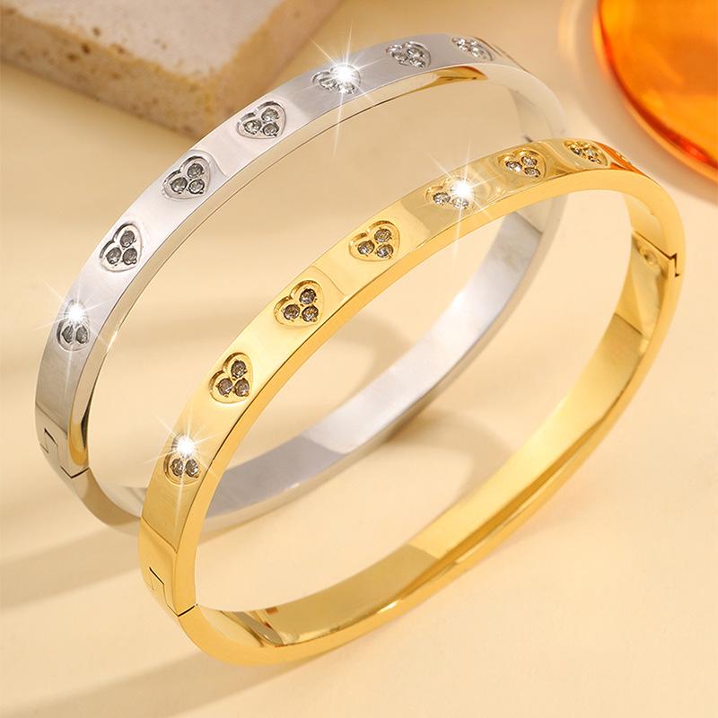 Fashionable Love Heart Couple Style High Light Luxury Love Jewelry Bracelet