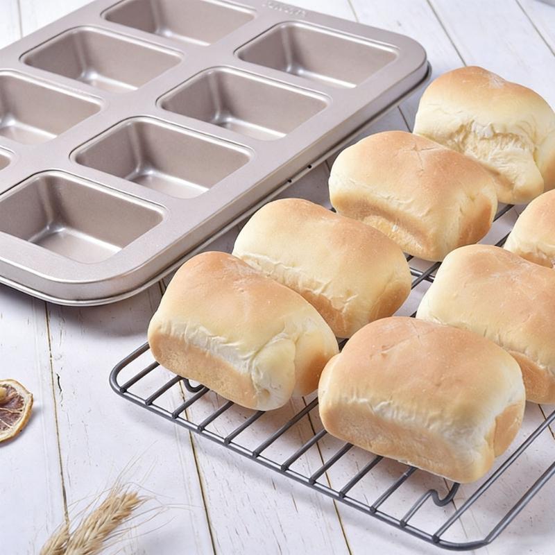 Easy To Cleaning Carbon Steel Miniature Loaf Baking Tool With Nonstick Surfaces For Quick Maintenance Kitchen Accessory