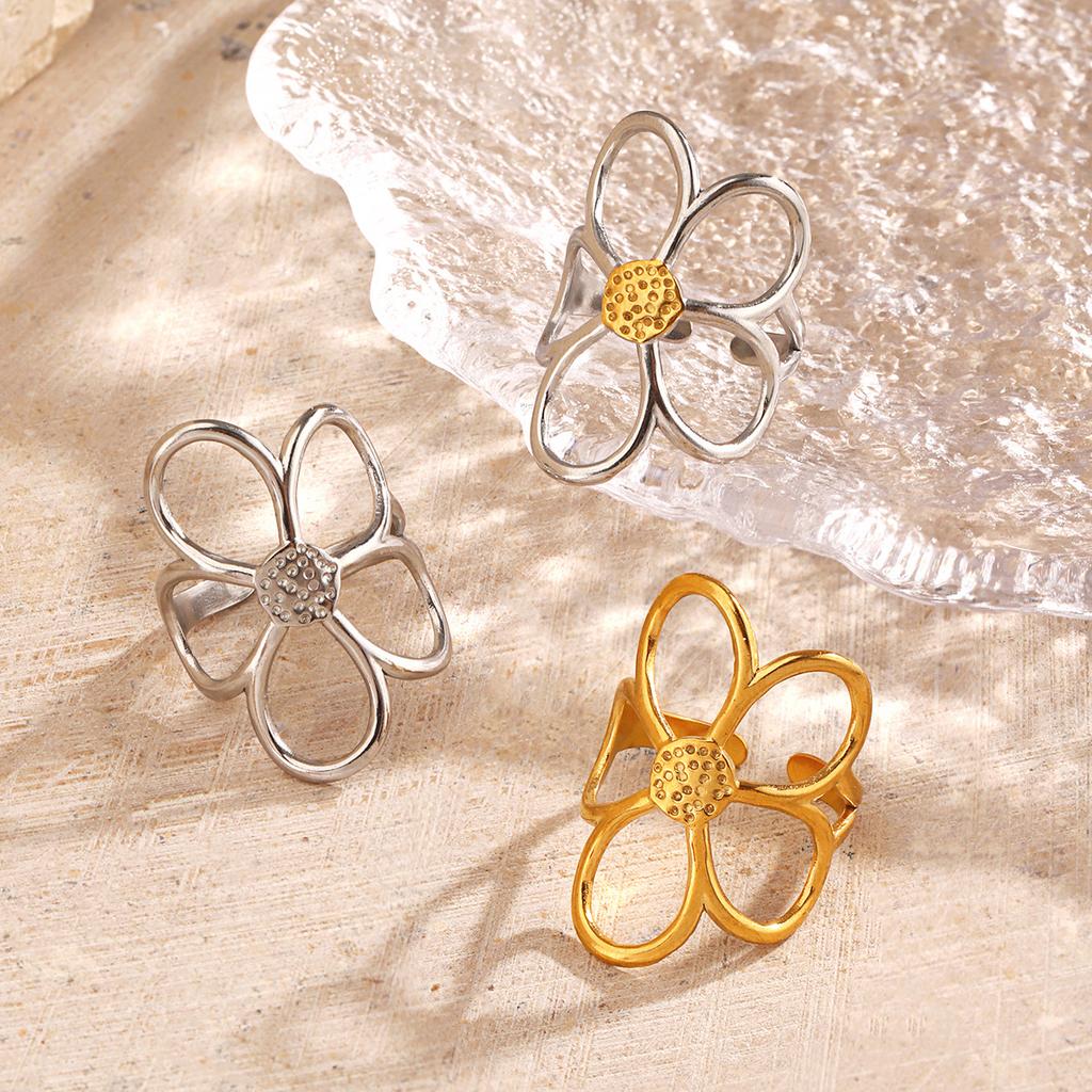 Stainless Steel Hollow Flower Rings for Women Retro Creative Light Luxury Open Ring 18K Plated Anti Allergic Rust Proof Jewelry
