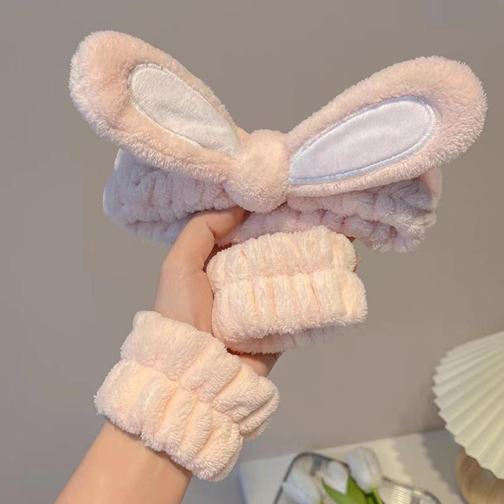 Autumn And Winter New Plush Rabbit Ears Hair Band, Wrist Band, Face Wash, Moisture-Proof Sleeve Artifact Three-Piece Set, Headband, Headband.