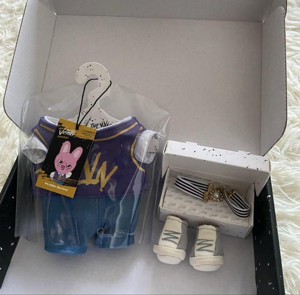 [USED] Stray Kids skzoo Changbin Plush Costume