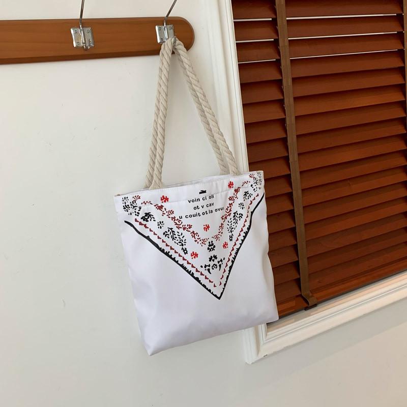 

Trendy Medium Size Tote Bag For Women With Unique Street Style Perfect For Students And Everyday Carry білий