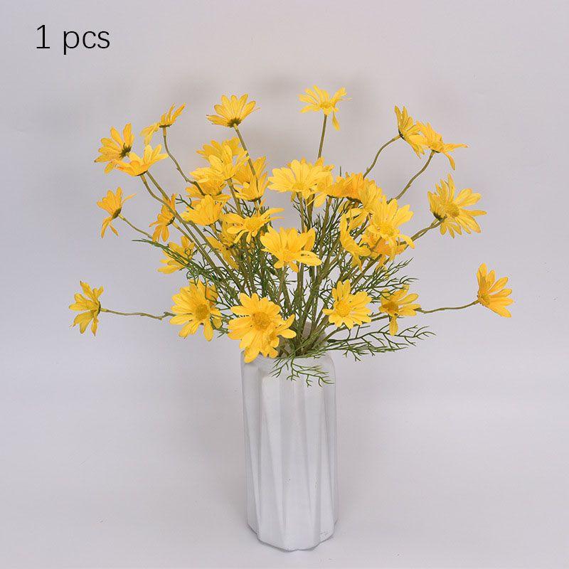 Gorgeous Artificial Silk Daisy Flowers Bunch Of 5 Heads Ideal For Home And Event Decor
