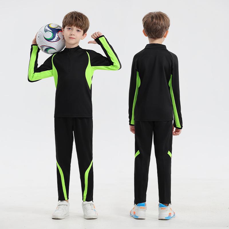 Großhandel Herbst- und Winter-Kinderjacken, langärmelige Anzüge mit halbem Reißverschluss, Herren-Fußballuniformen, Trainingsuniformen und Auftrittsuniformen