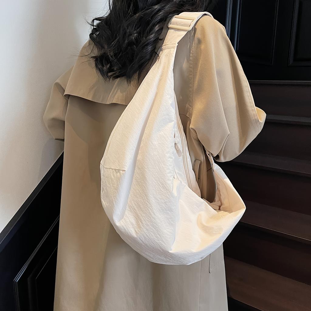 Women's Nylon Dumpling Shoulder Bag, Lightweight Lazy Style Crossbody Purse, Large Capacity Casual Commuter Handbag, Korean Version Relaxed Bag