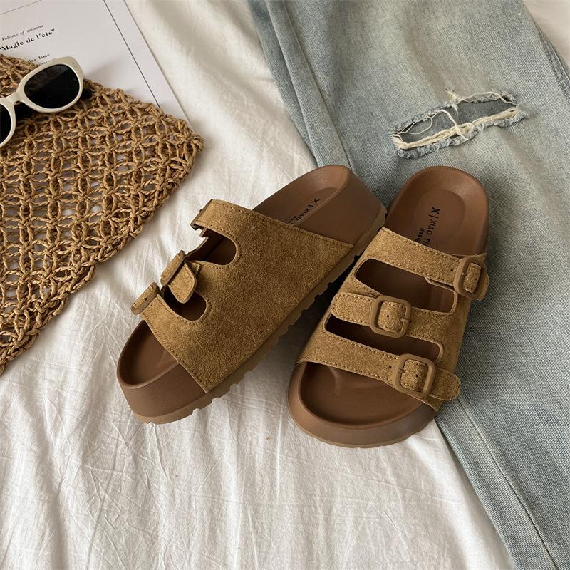 

Легкие и универсальные интернет-знаменитости наступают на дерьмо, чувствуя себя толстой подошвой, тапочки, женская летняя одежда 2025 года, новая нескользящая мягкая подошва, одно слово co 39 верблюд