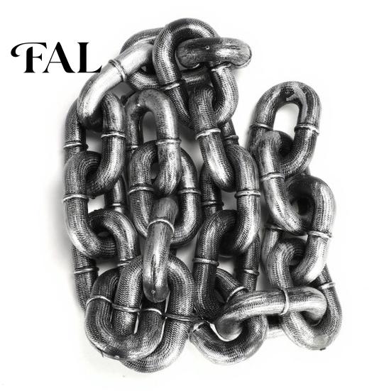 Unique Dog Leash for Parties Simulated Iron Chain Haunted House Cosplay, Halloween Plastic Prop, Novelty Yorkie Decorative Leash, Lightweight