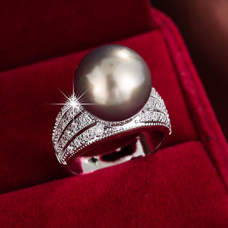 European Luxury Zircon-Inlaid Copper Bead Ring: Adjustable, Cold-Style Women's Accessory