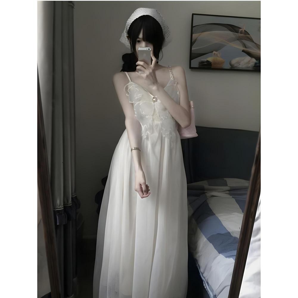 

Small fresh mesh vacation dress women s summer explosion niche Mori Xilan butterfly dream dress XL- (recommended 110-60kg)