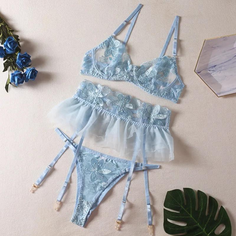 Sexy Embroidery Lingerie Red Hot Ensemble Lingeries Femmes Fantasy Skirt g-String Wireless Bra Briefs Romantic Kit New Year Gift