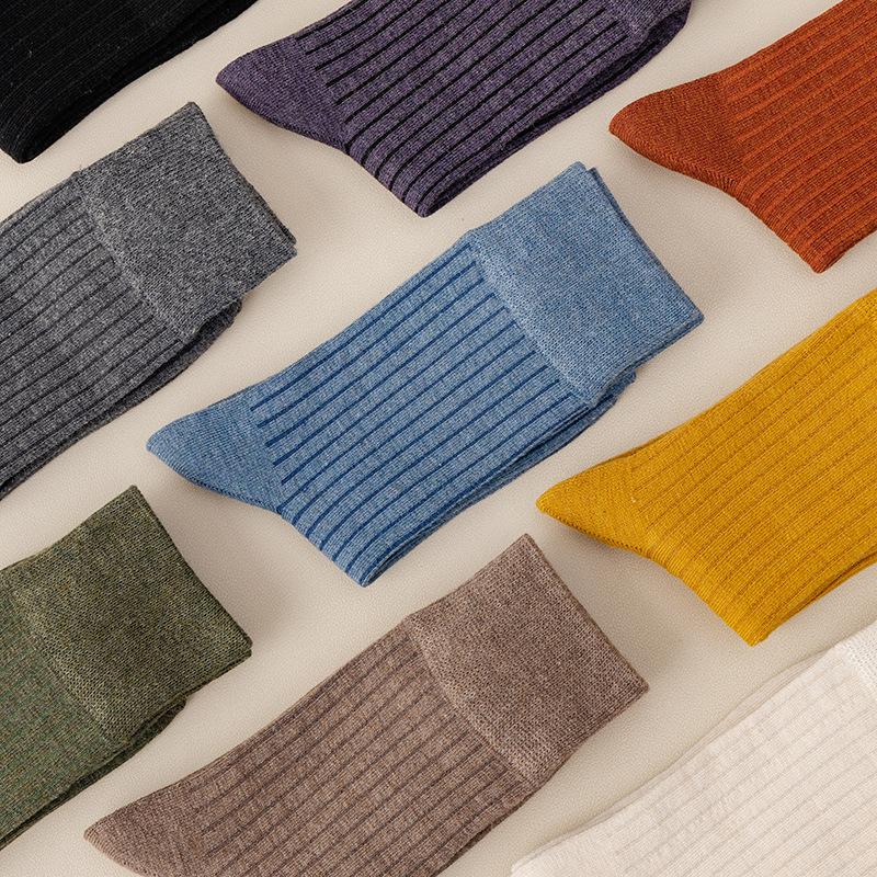 Female Spring and Autumn Tide Retro Pure Color All Go Together To Smoke In The Tube Cotton Socks