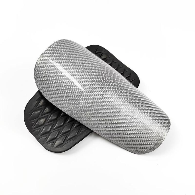 Dingbai Ultralight Carbon Fiber Kids Football Shin Guards