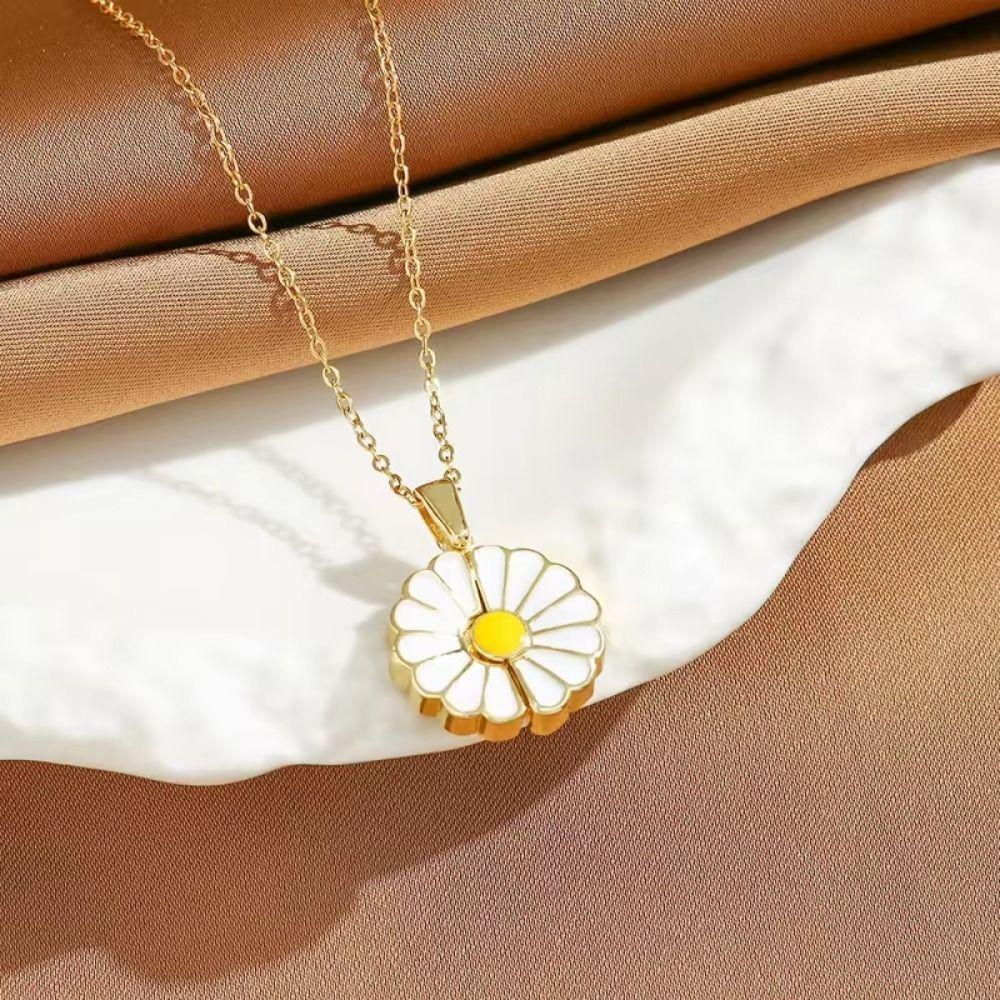 Handmade Glaze Oil Chrysanthemum Pendant Titanium Steel Daisy Necklace  Female Lady Girl