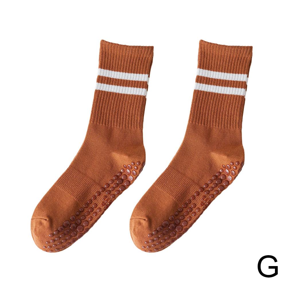 Chaussettes de sport en coton 8 couleurs, bas tube moyen, chaussettes de fitness d'intérieur professionnelles antidérapantes en silicone, chaussettes de gymnastique, de danse, de Pilates et de yoga