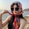 70cm Eleganter Kopftuch Quadratisches Bandana Schal Kopftuch für Damen mit Blumenmustern für verschiedene Anlässe Fotografie