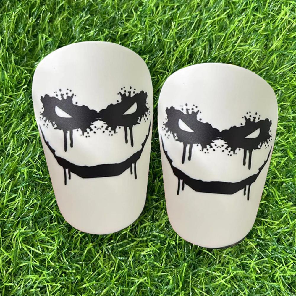 2 Pezzi Mini Parastinchi da Calcio Resistenti all'Usura Calcio Parastinchi Resistenti agli Urti Leggeri Mini Parastinchi Parastinchi da Calcio