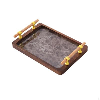 Ozdoby na stół i akcesoria – Tace