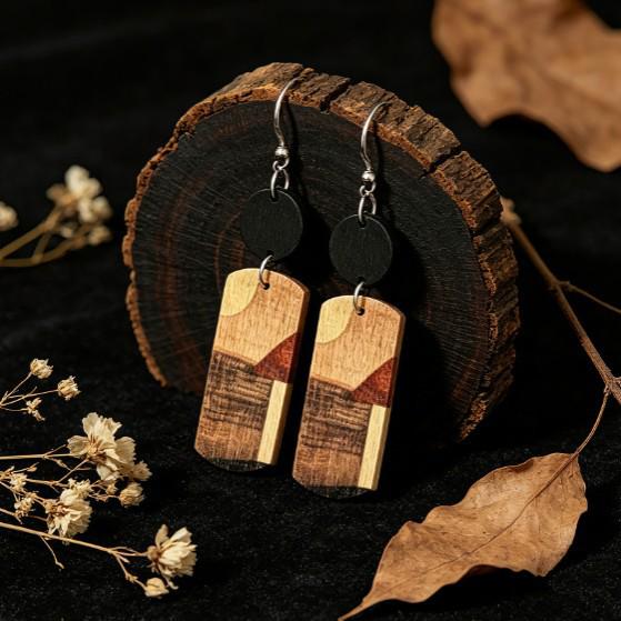 European & American Retro Printed Wooden Earrings: Versatile Ethnic Charm with an Exaggerated, Classical Design