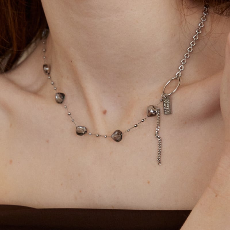 

MERRYMOTIVE Heart glass with mix chain necklace Free