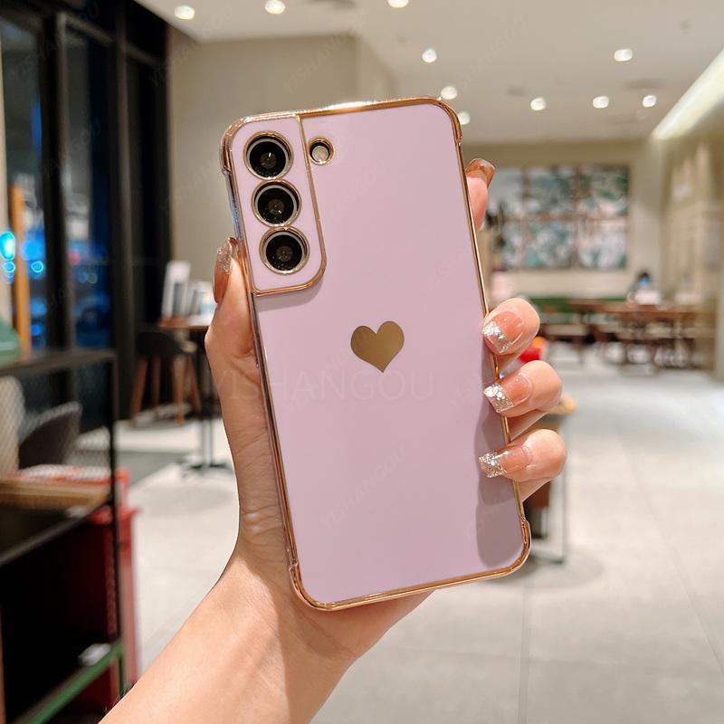 Capa de luxo revestida para Samsung Galaxy S24 S22 S23 Ultra S21 S23 FE A52 A53 A55 A54 A35 A15 Capa de telefone com padrão lateral de coração