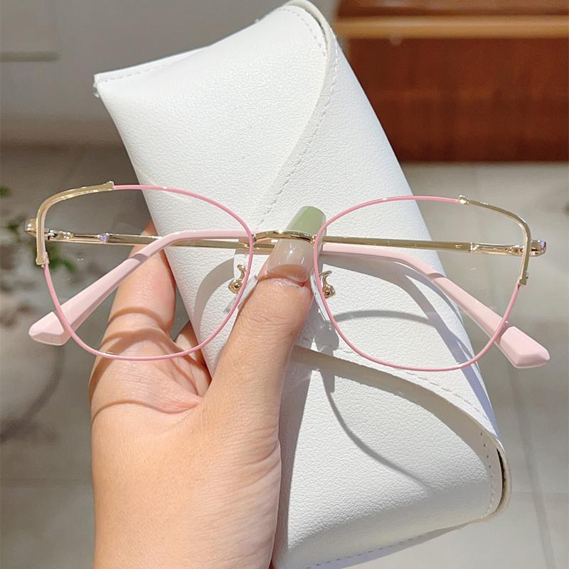 Trendy Retro Oval Metal Frame Women New Fashion Korean Style Glasses Blue Light Blocking Stylish Brand Decor Eyewear